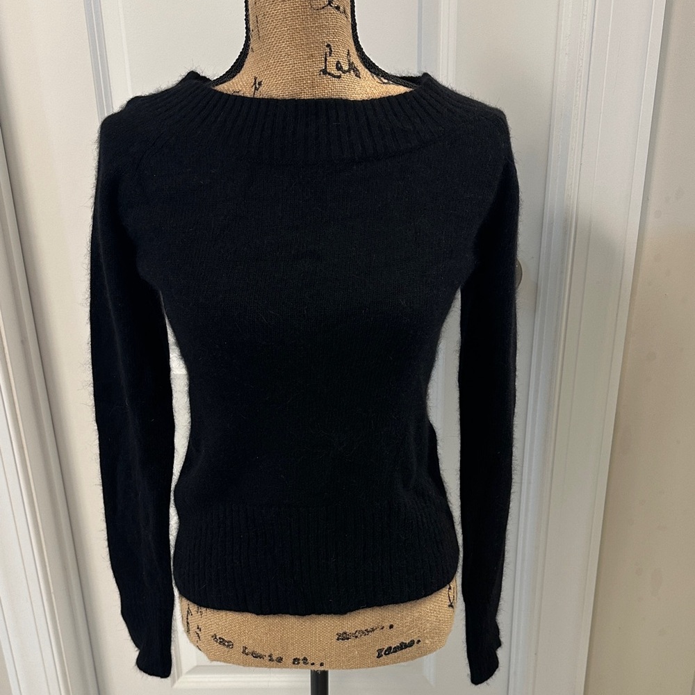 Guess Women's Black angora/wool blend Crew Neck Sweater